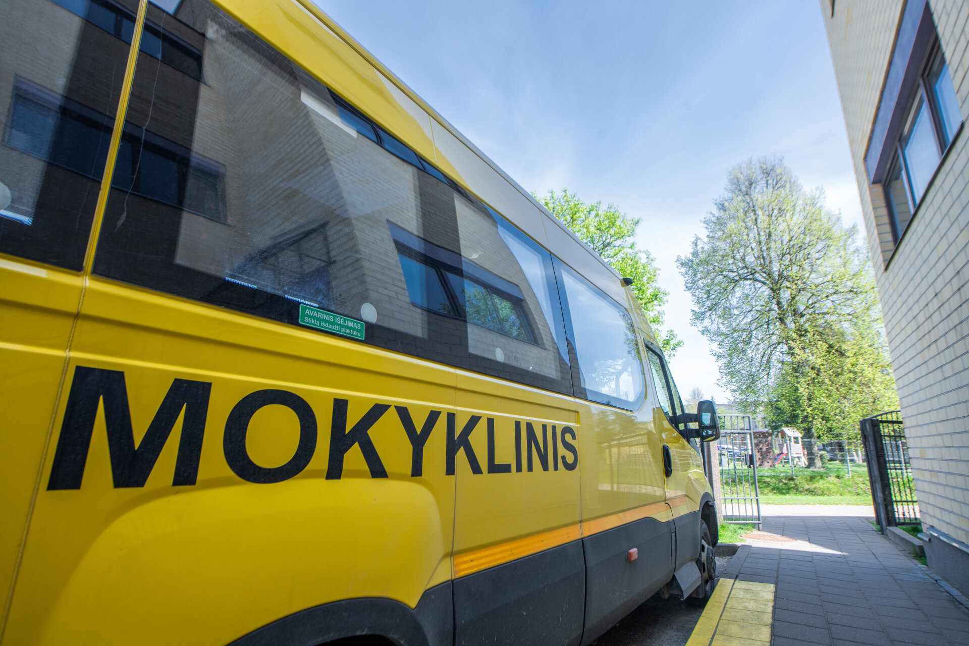 Mokyklinis autobusas
