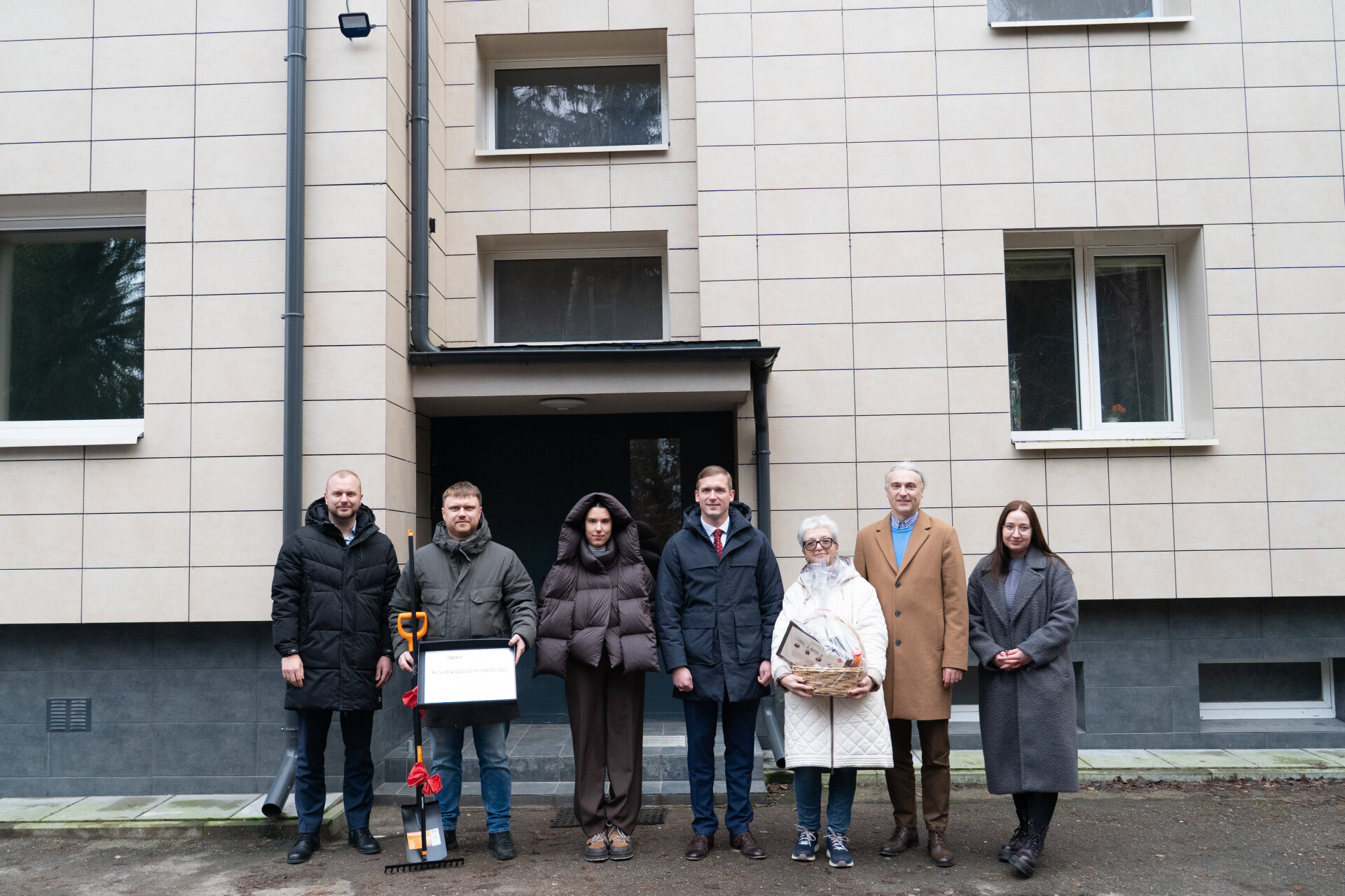 Blok mieszkalny w Awiżeniach zwyciężył w konkursie pt. Projekt renowacji roku organizowanym przez Agencję Zarządzania Projektami Środowiskowymi